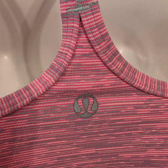 Lululemon Power Y Heathered Pink Racerback Tank w/ Built-In Bra - Picture 2 of 10
